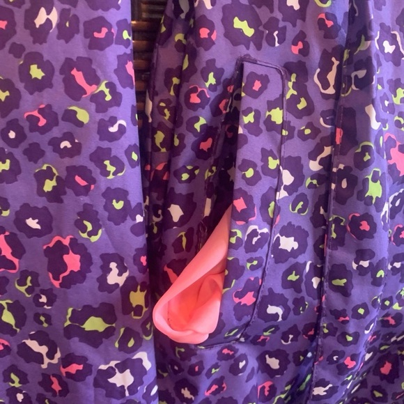 Girl’s Pink Platinum Raincoat 14-16 - Picture 3 of 11